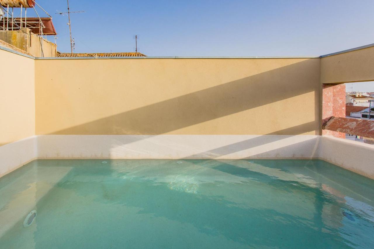 Princess Building W/Pool By Lovelystay Vila Real de Santo Antonio Ngoại thất bức ảnh